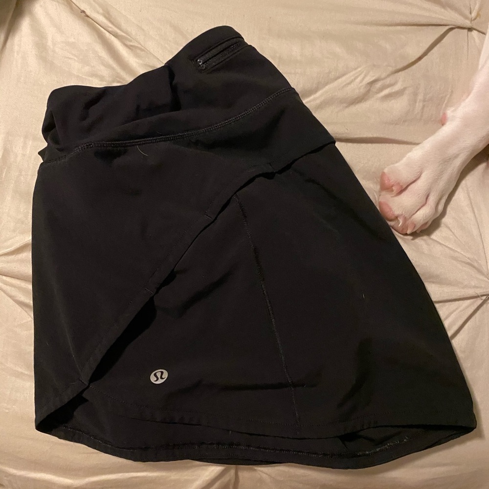 Lululemon short